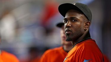 Los Marlins esperaban que Ozuna fuera uno de los pilares del equipo esta temporada (Archivo).