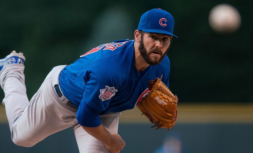 Arrieta otorgó cuatro boletos y ponchó a seis. (ARCHIVO)