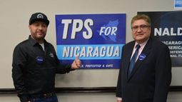 Harold Rocha (Der) presidente del Fondo Nicaragüense-Estadounidense de Defensa Legal y Educación y Ronmel López&nbsp; Director de Nicaragua Nueva Generación han venido&nbsp; solicitando la extensión del TPS para nicaragüenses.