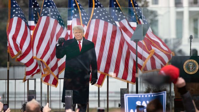 Trump insta a Pence a no certificar victoria de Biden