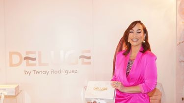 Tenay Rodríguez presenta su línea de skincare.