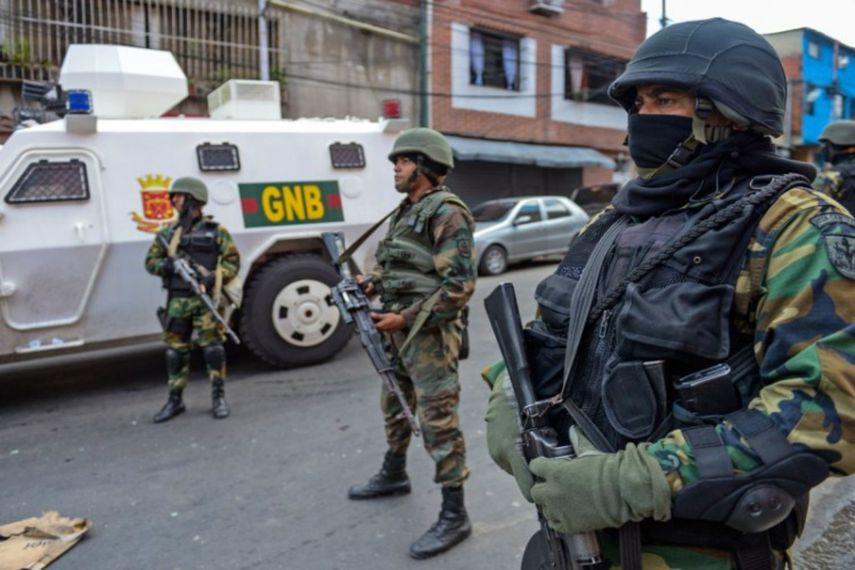 AI recuerda que en Venezuela los estados de excepción tienen penosos antecedentes, y cita violaciones de los derechos humanos en los años 1989, 1992 y 1999 (CORTESÍA/amnistia.ong)