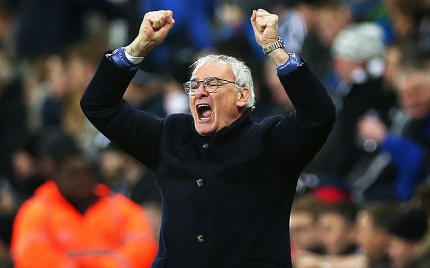 El italiano Claudio Ranieri fue quien se encargó de guiar al Leicester City a su primer título. (ARCHIVO)