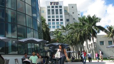 Vista parcial de Florida International University.