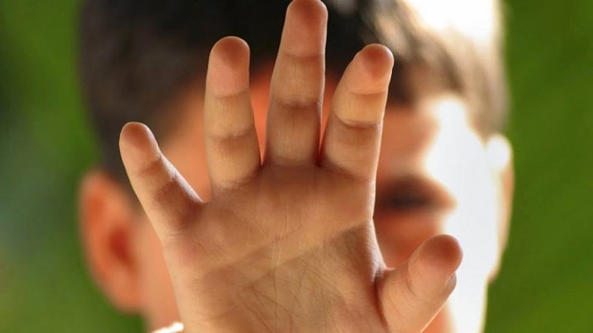 &nbsp;La Organizaci&oacute;n Mundial de la Salud (2016) define el maltrato infantil como los abusos y la desatenci&oacute;n a los menores de 18 a&ntilde;os.