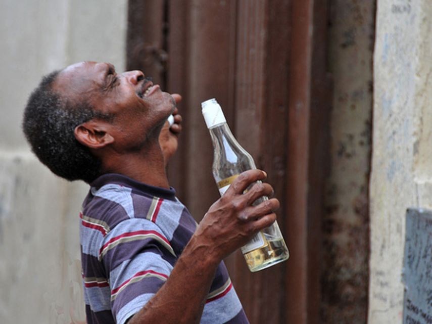 alcoholismo-cuba-1200x900.jpeg