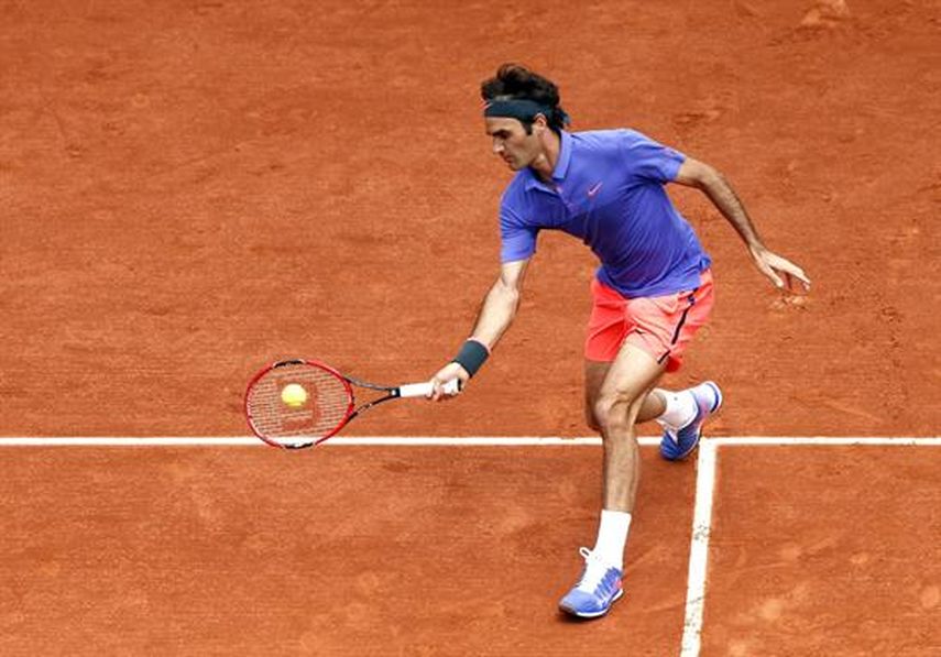 Federer busca conquistar el Roland Garros, que ya lo ganó en 2009. (EFE)