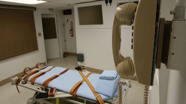 La pena de muerte fue reinstaurada en la Florida en 1976.