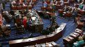 En esta imagen de video, el Senado vota sobre una moción para llamar testigos durante el segundo juicio político al expresidente Donald Trump, el sábado 13 de febrero de 2021, en el Senado de Estados Unidos, en Washington. En esta imagen de video, el Senado vota sobre una moción para llamar testigos durante el segundo juicio político al expresidente Donald Trump, el sábado 13 de febrero de 2021, en el Senado de Estados Unidos, en Washington.