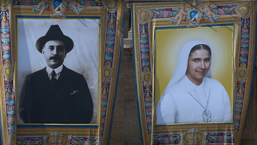 dos santos y mil plegarias: venezuela celebra su doble bendicion