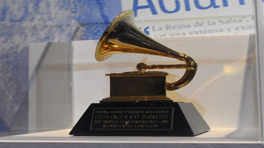 La exposición Celia Cruz para siempre se inauguró el 27 de julio de 2023 en el Tower Theatre, ubicado en la Pequeña Habana de Miami, para conmemorar la fecha de la muerte de la artista cubana, ocurrida el 16 de julio de 2003.