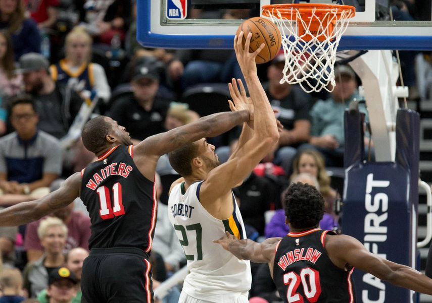 Waiters rechazó las acusaciones vertidas por Gobert sobre su acción en la pista.