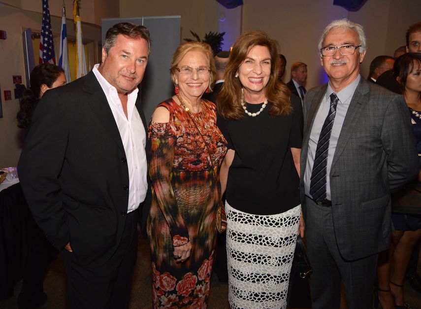 Gerardo Feldman, Olga Connor, Isabel de Quesada y Fernando Petit