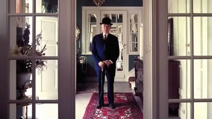 El artista René Magritte.