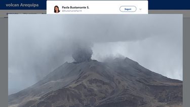 Fotograf&iacute;a de la erupci&oacute;n del volc&aacute;n Urbinas, en Arequipa, Per&uacute;, publicada en su cuenta oficial de Twitter por la&nbsp;Ministra de Desarrollo e Inclusi&oacute;n Social, Paola Bustamante, este 19 de julio de 2019.