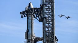El megacohete Starship será probado a una nueva versión aún mayor en tamaño al de la imagen. El megacohete Starship será probado a una nueva versión aún mayor en tamaño al de la imagen.