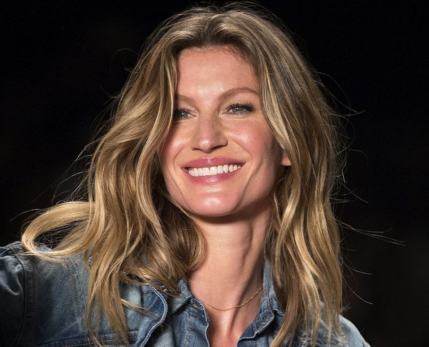 La supermodelo brasileña Gisele Bünchen desfilando en la Semana de la Moda en Sao Paulo, 2014. (EFE). 