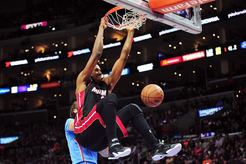 Whiteside sorprendió al mundo de la NBA en la campaña pasada. (REUTERS)