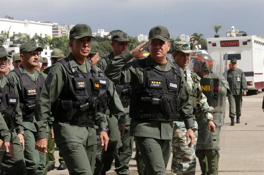 El gobierno asegura que en los ejercicios participaron 500.000 personas.