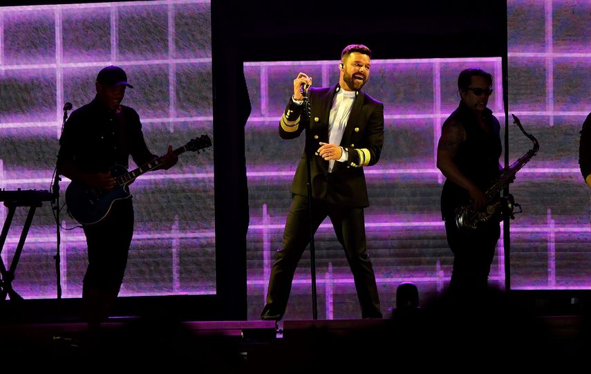 Ricky Martin actúa en concierto en Almería, España.