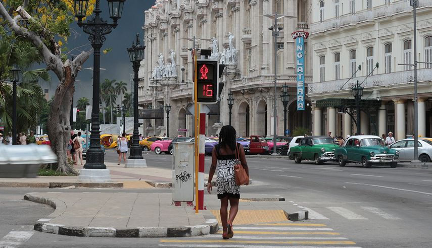 Una calle en el centro de La Habana, Cuba.