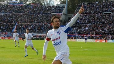 El jugador de 38 años acaparó hoy todos los elogios por su actuación en el superclásico