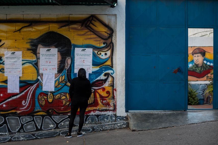 En los comicios de este domingo estaban llamados a votar casi 21 millones de venezolanos, pero poco más de 7 de cada 10 habilitados para hacerlo no acudieron a las urnas, una cifra de abstención que casi dobla a la de la última elección municipal.