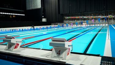 La piscina para las competencias olímpicas de natación en la Arena París La Defense, el lunes 5 de julio de 2024, en Nanterre, a las afueras de París.