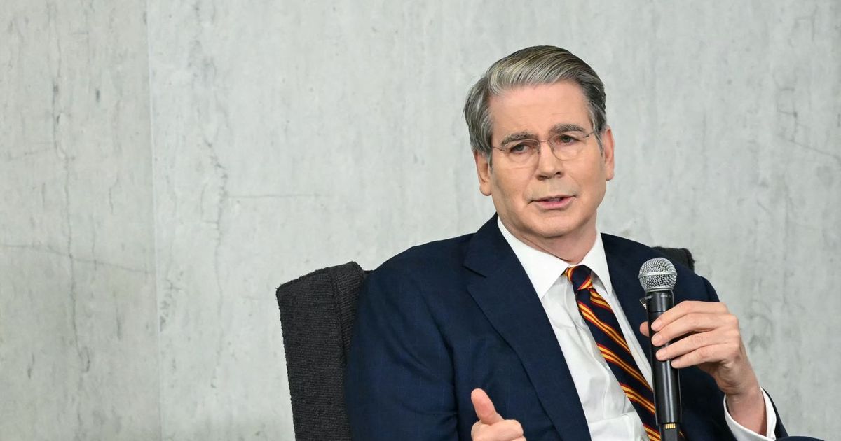 EEUU anuncia nuevas sanciones contra el petróleo de Irán