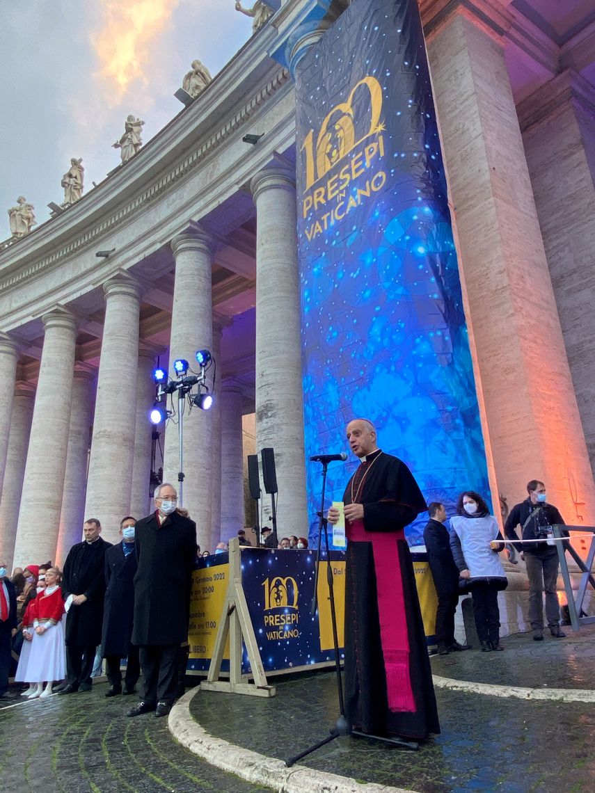 Monseñor Rino Fisichell se dirige a los presentes.&nbsp;