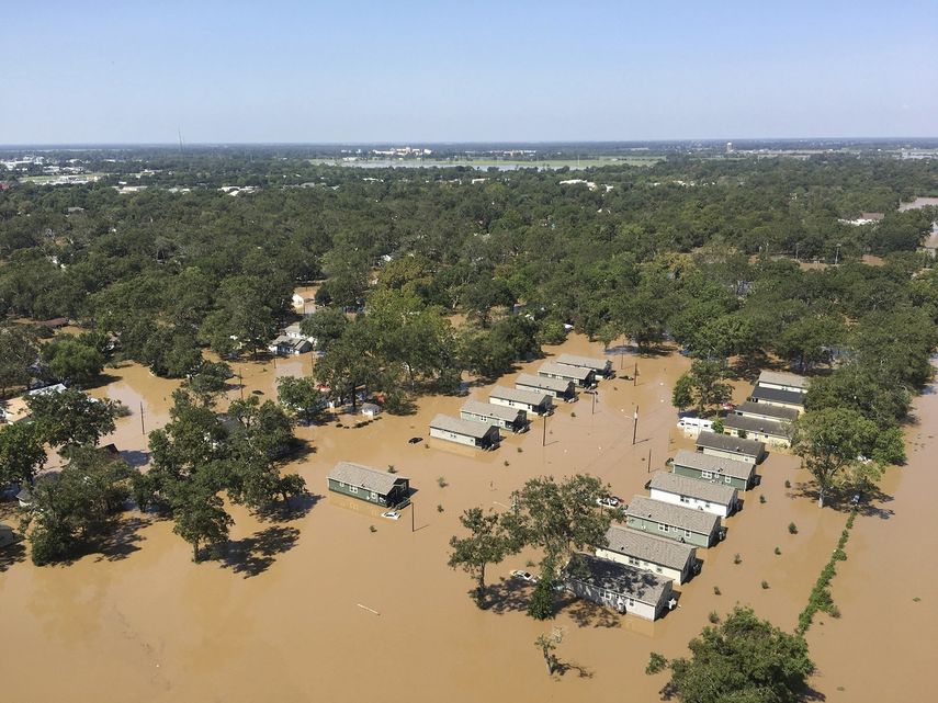 Vista aérea tomada desde un helicóptero que muestra el estado en el que ha quedado el área de Wharton, Texas.