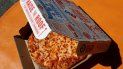 Una pequeña pizza preparada en un establecimiento de Domino’s en el centro de Pittsburgh. Una pequeña pizza preparada en un establecimiento de Domino’s en el centro de Pittsburgh.