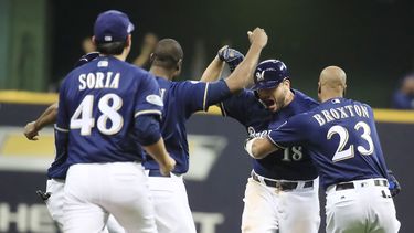 El conjunto lupuloso espera por su rival que saldrá del duelo entre Bravos de Atlanta y Dodgers de Los Angeles.