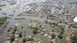 El huracán Harvey causó inundaciones masivas en Port Arthur, Texas, en agosto de 2017.