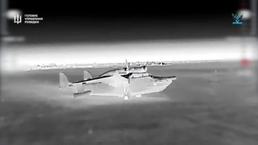 La unidad “Ghost” de Ucrania destruyó por primera vez dos aviones de guerra anfibios rusos modelo Be-12 Chaika