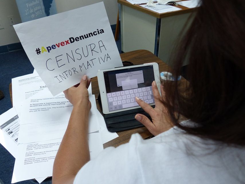 La Asociación de Periodistas Venezolanos en el Extranjero impulsará otras iniciativas para contrarestar el silencio informativo en su país (Álvaro Mata)