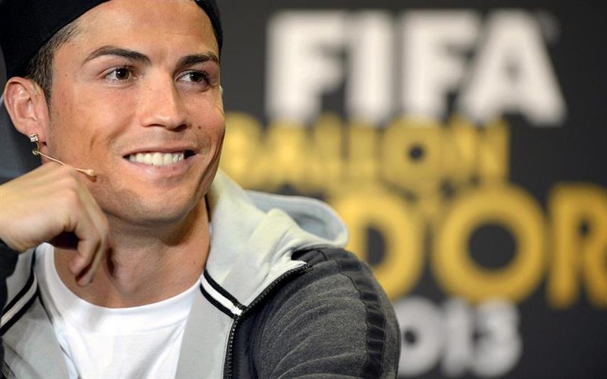 CR7 en la rueda de prensa previa al Balón de Oro. (EFE)