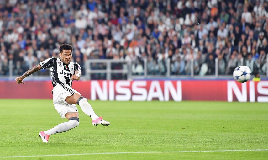 Dani Alves marcó el segundo gol de la Juventus desde afuera del área.&nbsp;