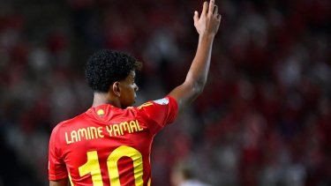 El delantero español Lamine Yamal durante un juego de la Liga de Naciones ante Dinamarca, el 12 de octubre de 2024.