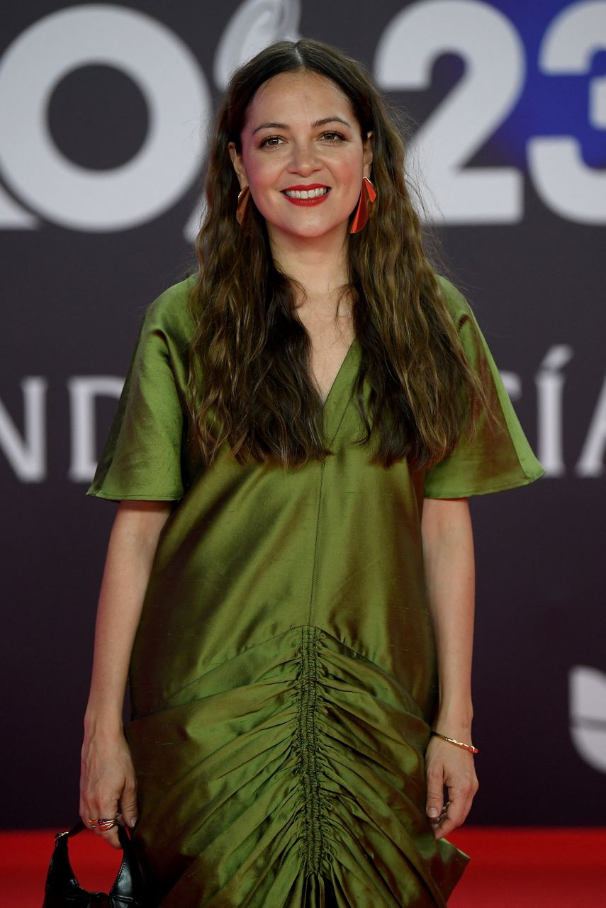 La cantante mexicana Natalia Lafourcade llega a la 24ª ceremonia anual de los premios Latin Grammy en el Centro de Conferencias y Exposiciones (FIBES) de Sevilla el 16 de noviembre de 2023.