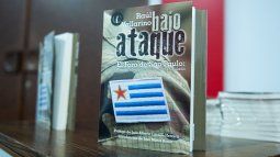El libro “Bajo ataque – El Foro de São Paulo, pasado olvidado, presente manipulado”, de Raúl Vallarino.&nbsp;