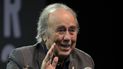El cantautor español Joan Manuel Serrat habla durante una conferencia de prensa en Buenos Aires el 2 de noviembre de 2022. Joan Manuel Serrat se presentará en Argentina durante noviembre de 2022 en varios conciertos como parte de su última gira El vicio de cantar 1965-2022, antes de su retiro. El cantautor español Joan Manuel Serrat habla durante una conferencia de prensa en Buenos Aires el 2 de noviembre de 2022. Joan Manuel Serrat se presentará en Argentina durante noviembre de 2022 en varios conciertos como parte de su última gira El vicio de cantar 1965-2022, antes de su retiro.