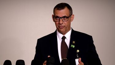 El portavoz de la presidencia de Brasil, el general Otávio Santana do Rego Barros, ofrece declaraciones a la prensa en Sao Paulo.