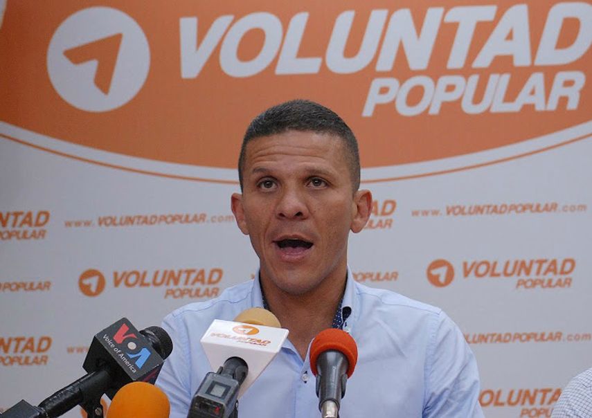 Caro fue capturado el 11 de enero de 2017 por agentes de inteligencia, acusado de planificar acciones terroristas contra el&nbsp;régimen de Maduro.