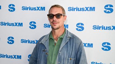 Diplo visita los estudios SiriusXM en Miami en SiriusXM Studios el 5 de diciembre de 2024 en Miami Beach, Florida. 