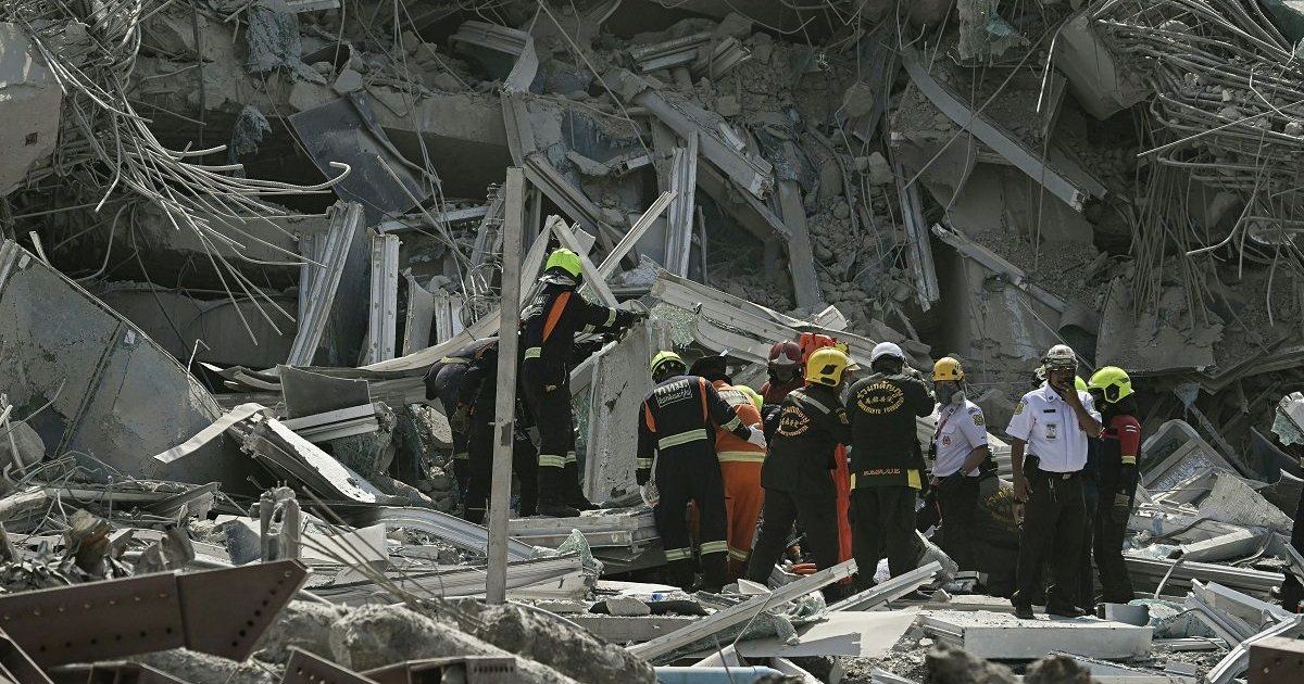 Un fuerte terremoto de magnitud 7,7 sacude a Birmania y Talilandia