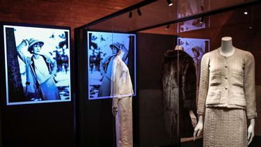 Imagen de la exposición Gabrielle Chanel Manifeste de Mode.&nbsp;