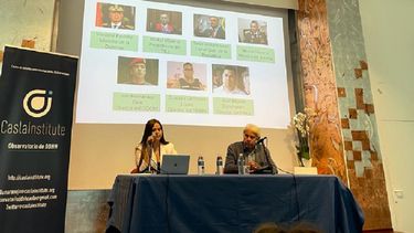 Tamara Suju, directora del Instituto Casla, en compañía del expresidente del gobierno español, Felipe González.&nbsp;