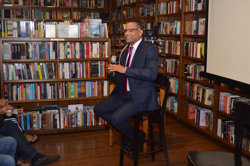 El Dr. Misael González narra sus vivencias
