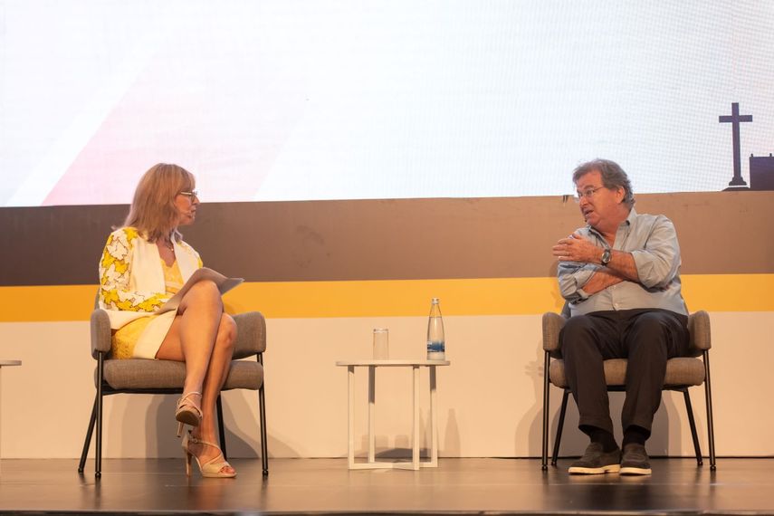 Nuria Vilanova, presidente del Ceapi junto a Jaime Gilinski, reconocido empresario colombiano.